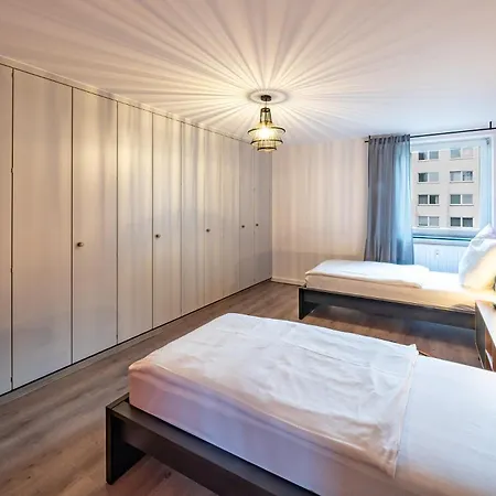 3 Betten 75m² Zentral Aussicht Lägenhet